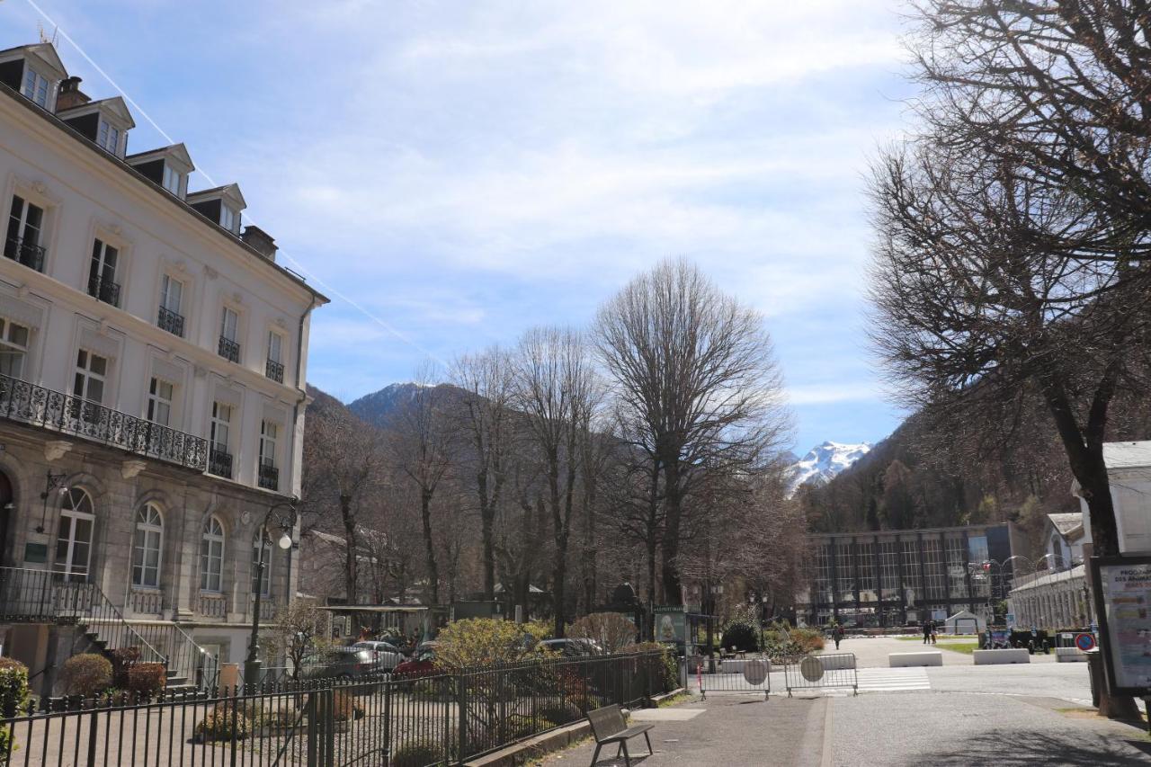 Bagnères-de-LuchonLe Palais D'Etignyアパートメント エクステリア 写真